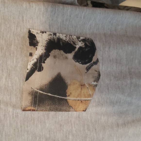 Legendary Whitetails  tee. - Picture 2 of 3